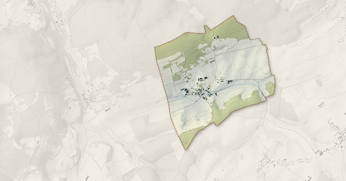 Portrait cartographique de Rouffange : relief, eau, forêts, bâti et voies, calculés à partir des données de l'IGN