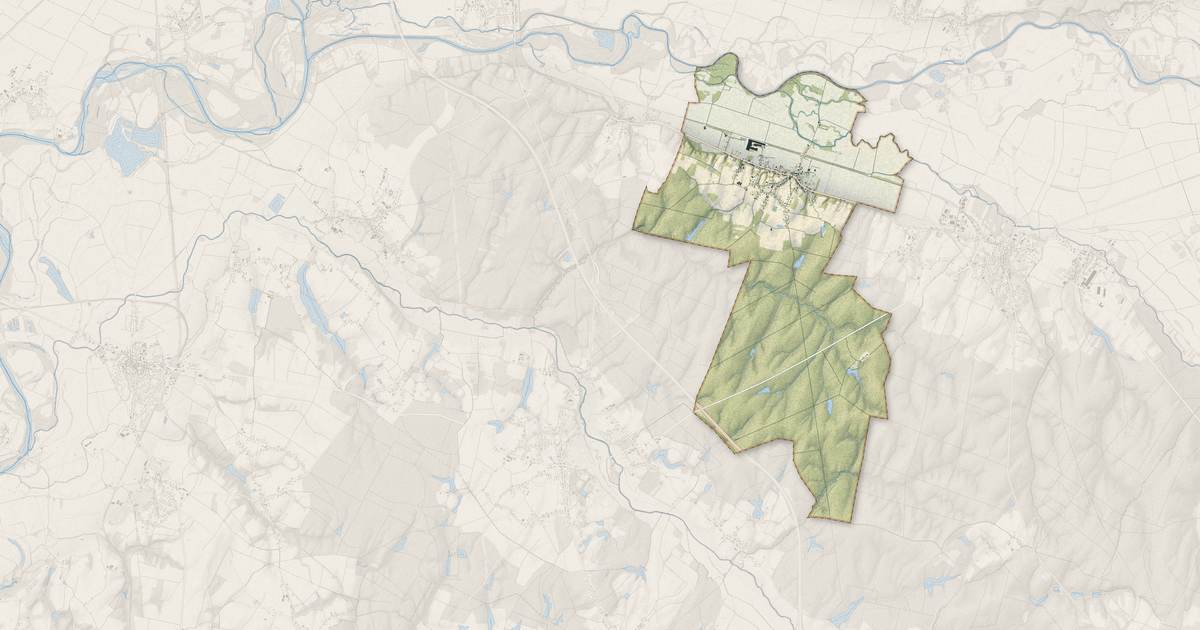 Portrait cartographique de Souvans : relief, eau, forêts, bâti et voies, calculés à partir des données de l'IGN
