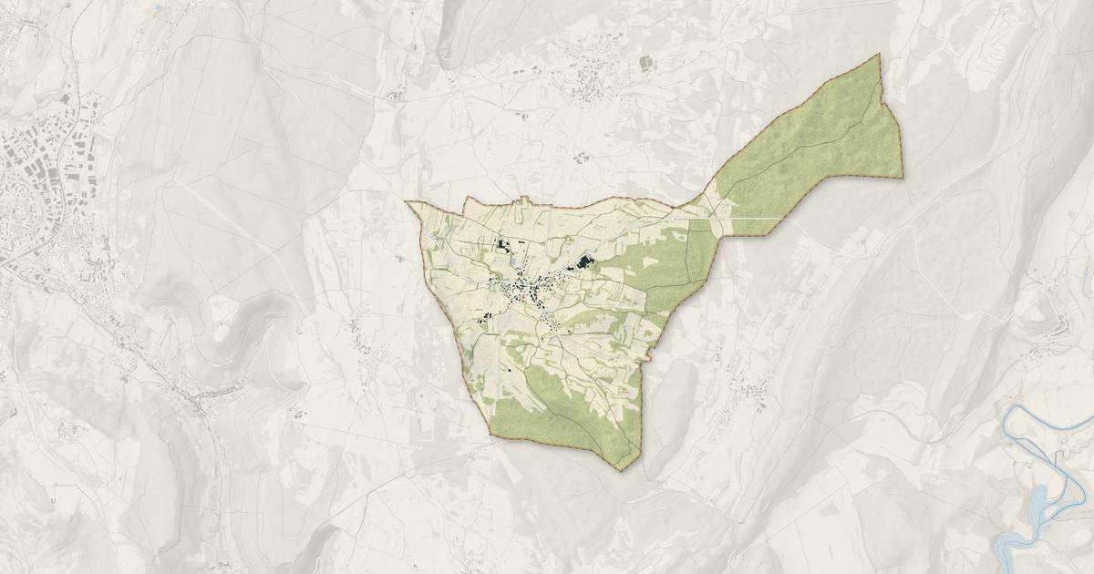 Portrait cartographique de Vevy : relief, eau, forêts, bâti et voies, calculés à partir des données de l'IGN
