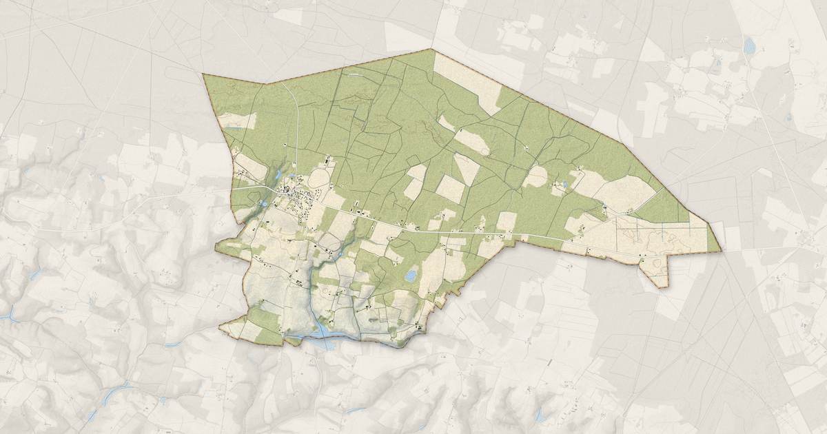 Portrait cartographique de Créon-d'Armagnac : relief, eau, forêts, bâti et voies, calculés à partir des données de l'IGN