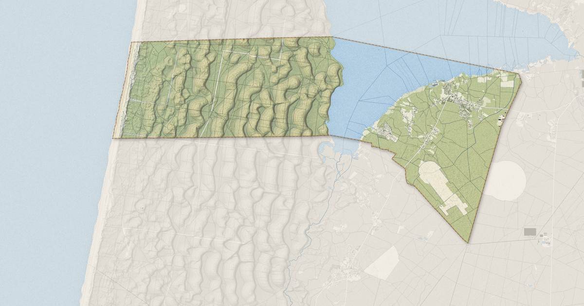 Portrait cartographique de Gastes : relief, eau, forêts, bâti et voies, calculés à partir des données de l'IGN