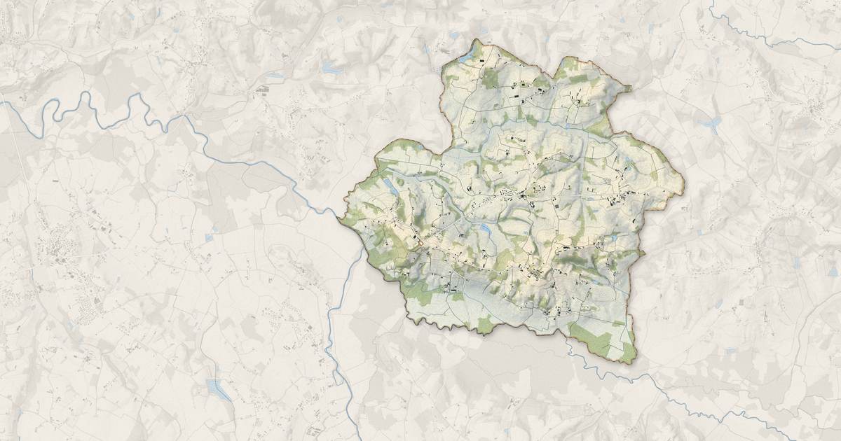Portrait cartographique de Gaujacq : relief, eau, forêts, bâti et voies, calculés à partir des données de l'IGN