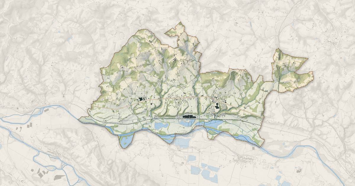 Portrait cartographique de Labatut : relief, eau, forêts, bâti et voies, calculés à partir des données de l'IGN