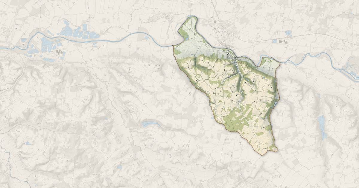 Portrait cartographique de Larrivière-Saint-Savin : relief, eau, forêts, bâti et voies, calculés à partir des données de l'IGN