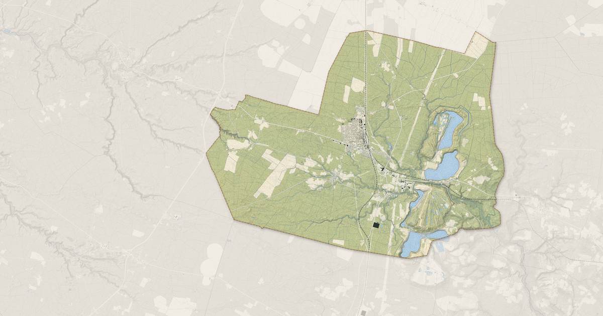 Portrait cartographique de Morcenx-la-Nouvelle : relief, eau, forêts, bâti et voies, calculés à partir des données de l'IGN