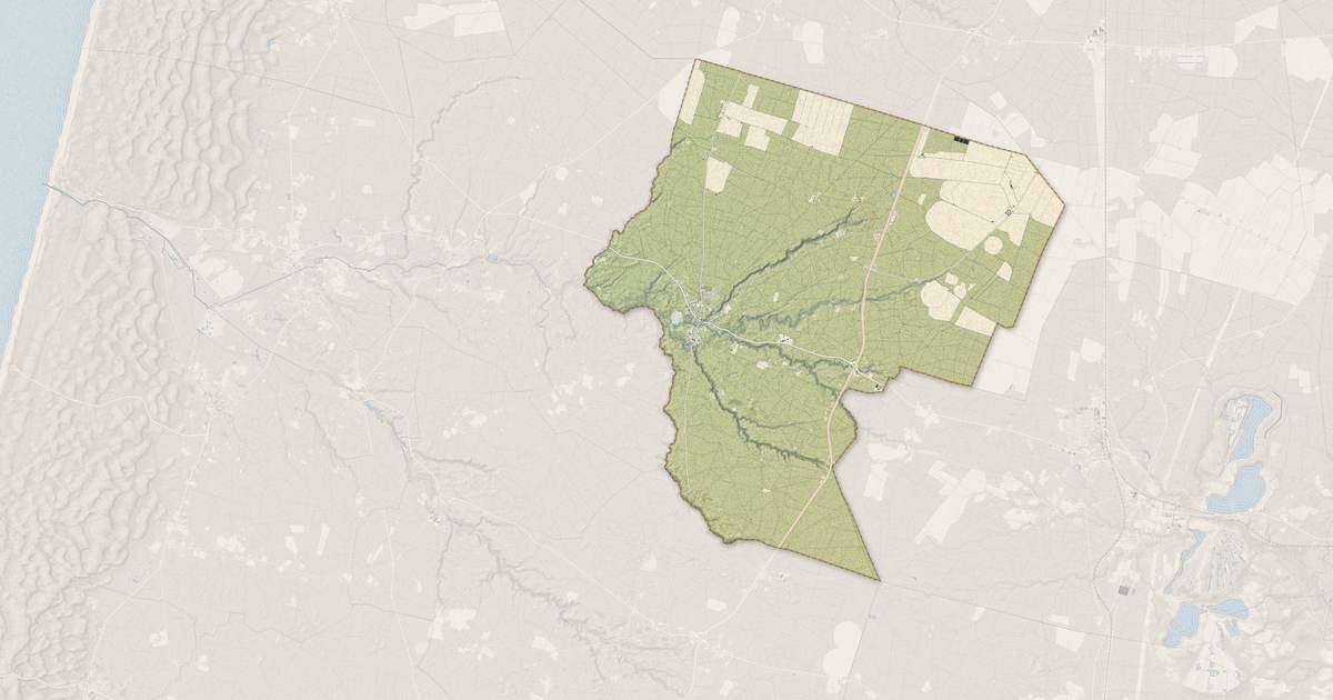 Portrait cartographique de Onesse-Laharie : relief, eau, forêts, bâti et voies, calculés à partir des données de l'IGN