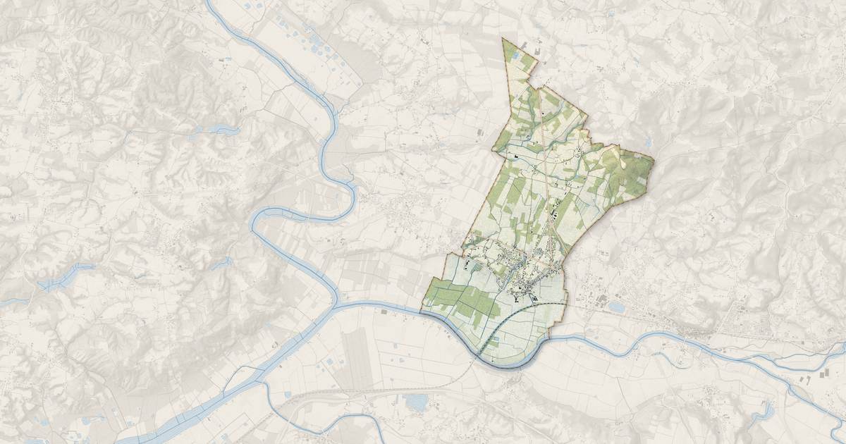 Portrait cartographique de Orthevielle : relief, eau, forêts, bâti et voies, calculés à partir des données de l'IGN