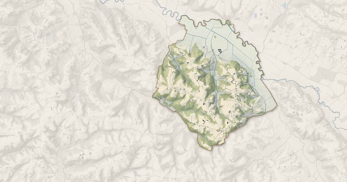 Portrait cartographique de Peyre : relief, eau, forêts, bâti et voies, calculés à partir des données de l'IGN