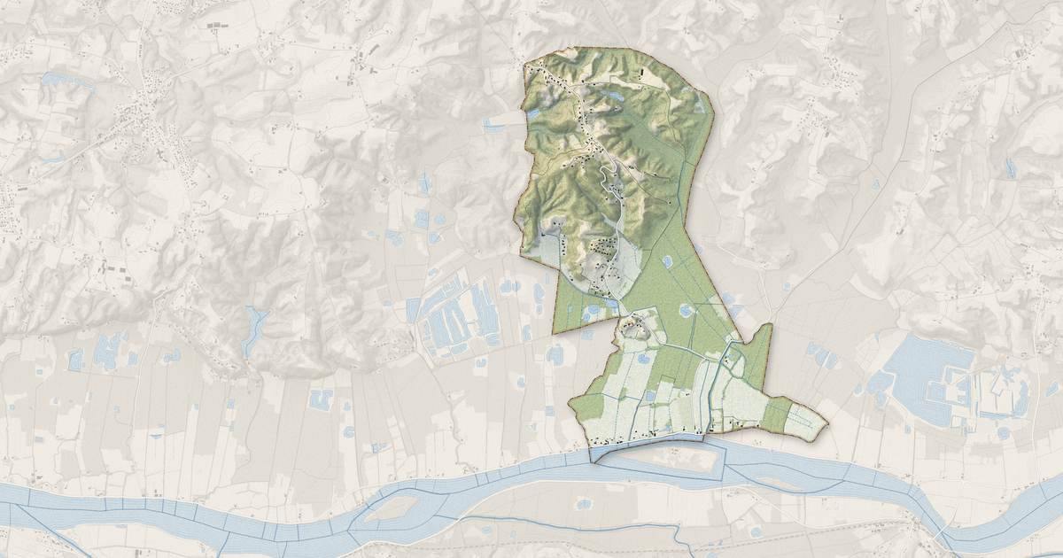Portrait cartographique de Saint-Barthélemy : relief, eau, forêts, bâti et voies, calculés à partir des données de l'IGN