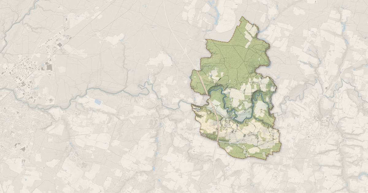 Portrait cartographique de Saint-Cricq-Villeneuve : relief, eau, forêts, bâti et voies, calculés à partir des données de l'IGN