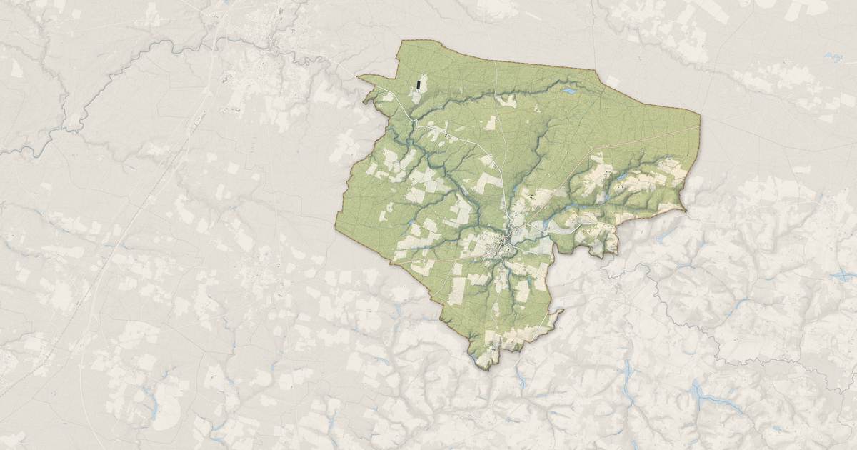 Portrait cartographique de Saint-Justin : relief, eau, forêts, bâti et voies, calculés à partir des données de l'IGN