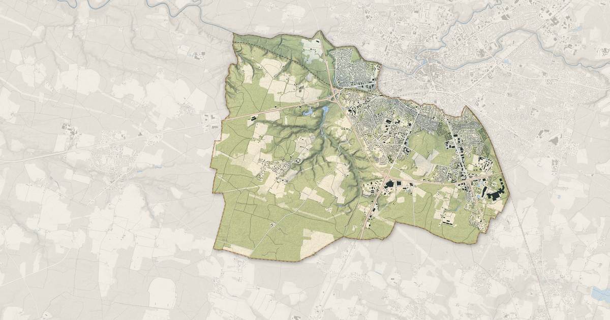 Portrait cartographique de Saint-Pierre-du-Mont : relief, eau, forêts, bâti et voies, calculés à partir des données de l'IGN