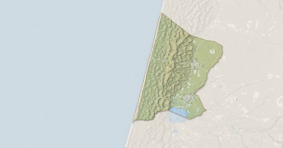 Portrait cartographique de Vielle-Saint-Girons : relief, eau, forêts, bâti et voies, calculés à partir des données de l'IGN