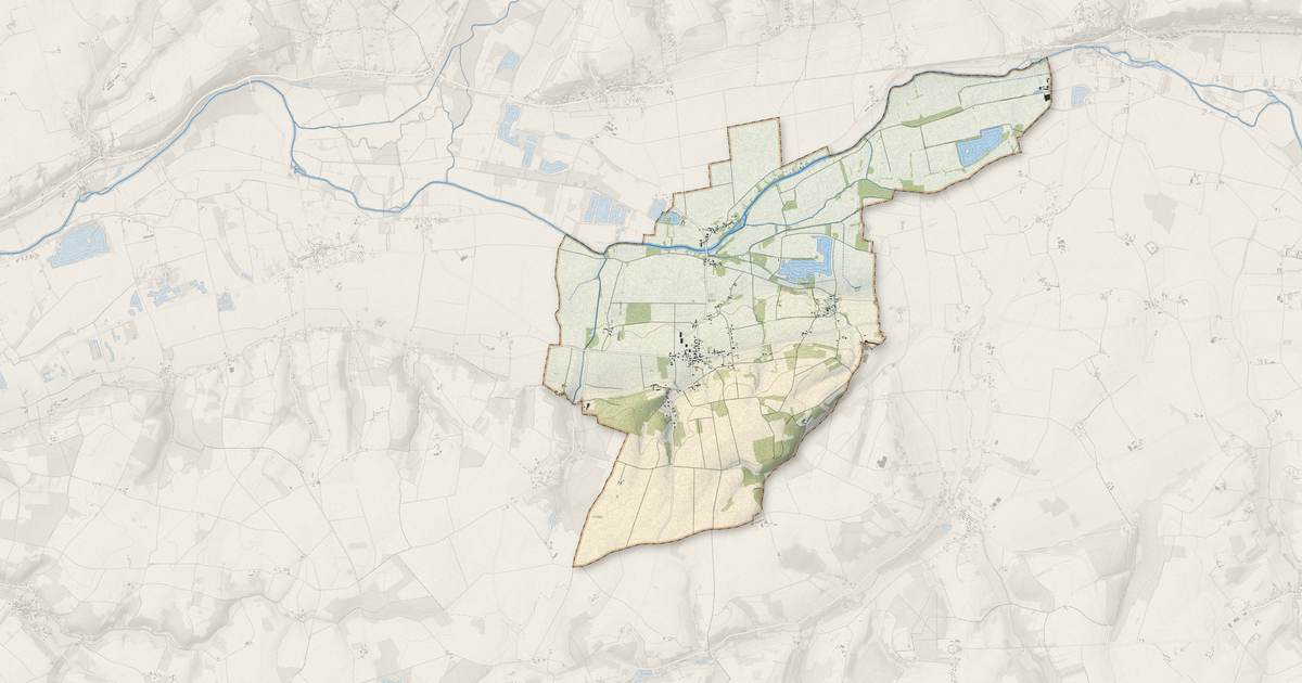 Portrait cartographique de Artins : relief, eau, forêts, bâti et voies, calculés à partir des données de l'IGN