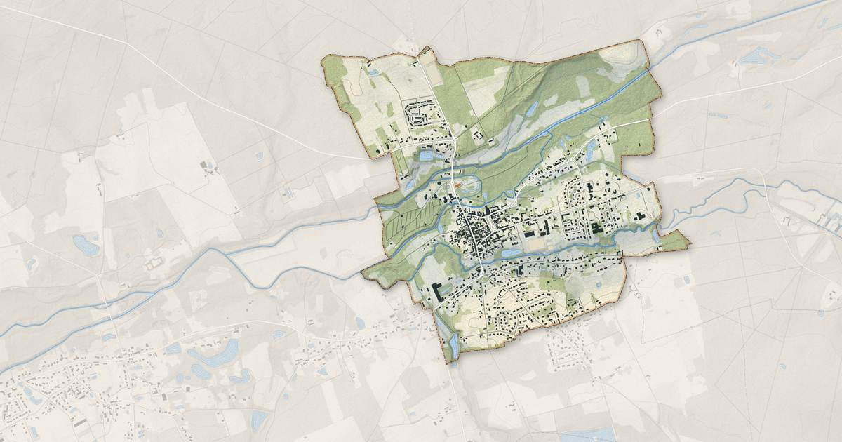 Portrait cartographique de Bracieux : relief, eau, forêts, bâti et voies, calculés à partir des données de l'IGN