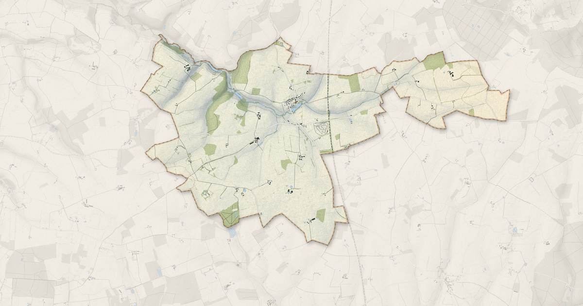Portrait cartographique de La Chapelle-Vicomtesse : relief, eau, forêts, bâti et voies, calculés à partir des données de l'IGN