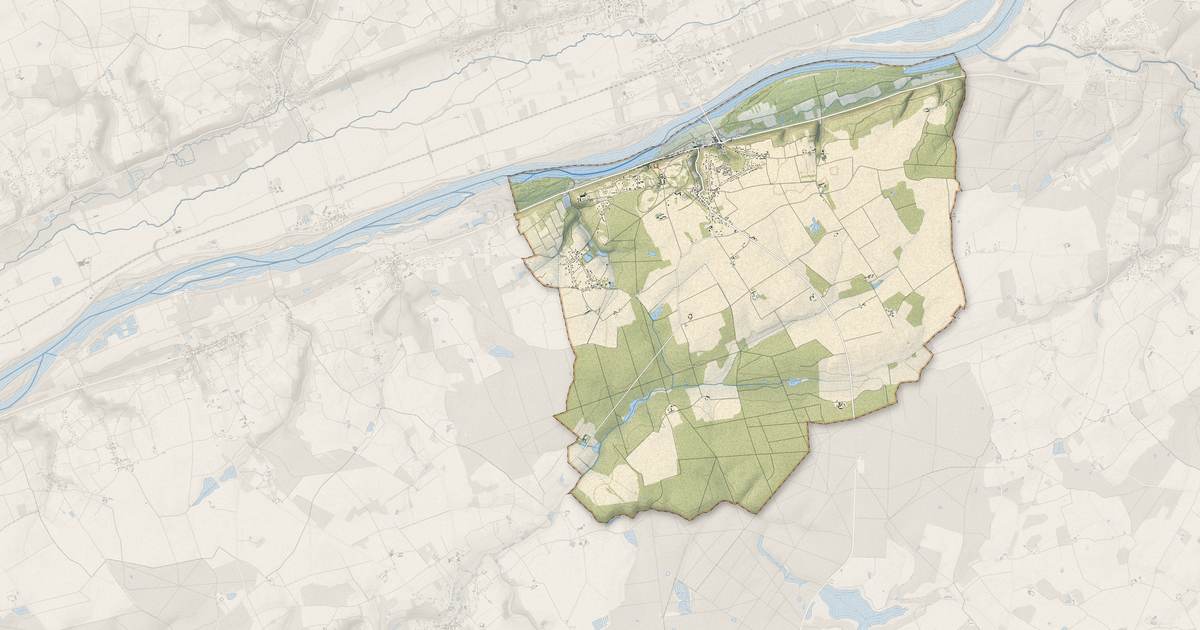 Portrait cartographique de Chaumont-sur-Loire : relief, eau, forêts, bâti et voies, calculés à partir des données de l'IGN