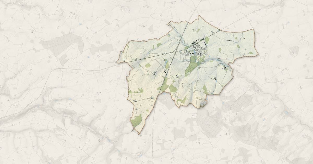 Portrait cartographique de Droué : relief, eau, forêts, bâti et voies, calculés à partir des données de l'IGN