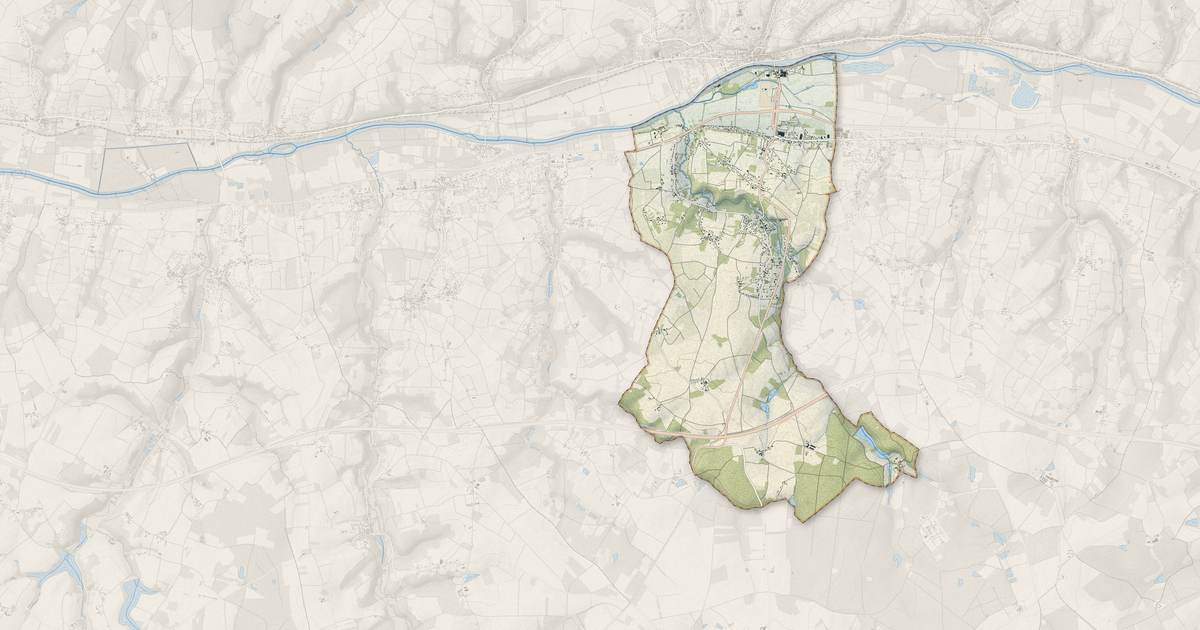 Portrait cartographique de Faverolles-sur-Cher : relief, eau, forêts, bâti et voies, calculés à partir des données de l'IGN