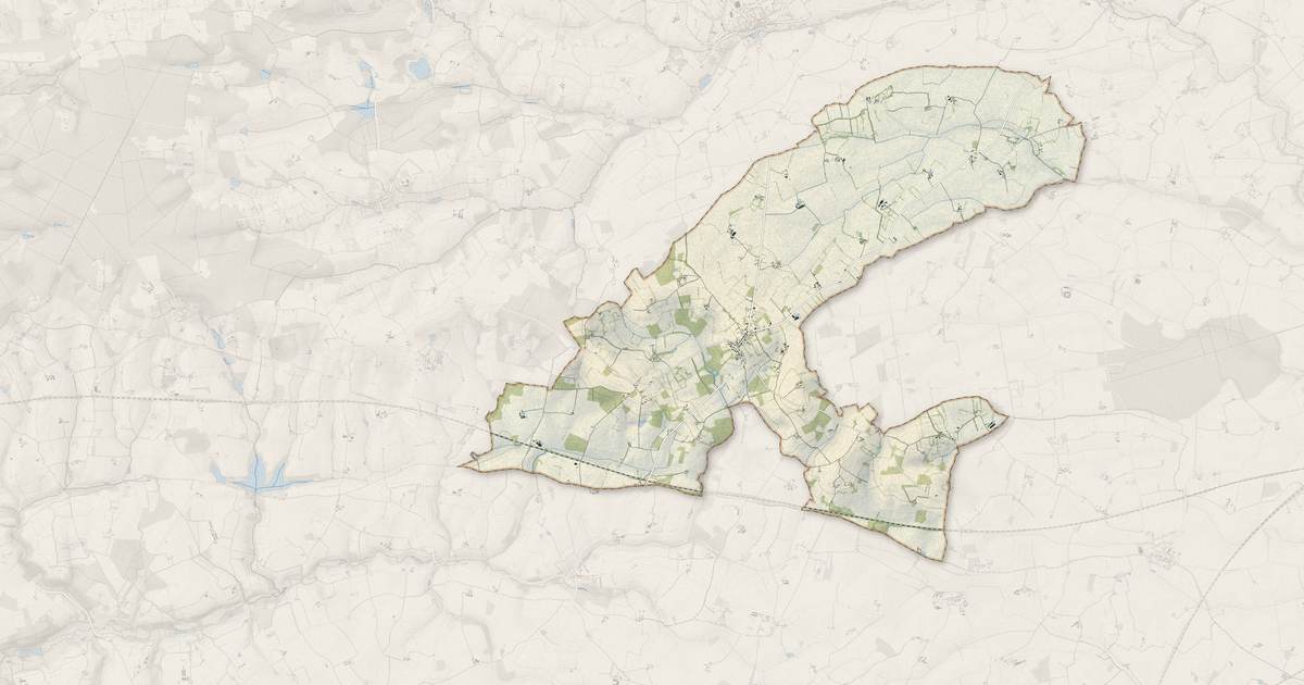 Portrait cartographique de Le Gault-du-Perche : relief, eau, forêts, bâti et voies, calculés à partir des données de l'IGN