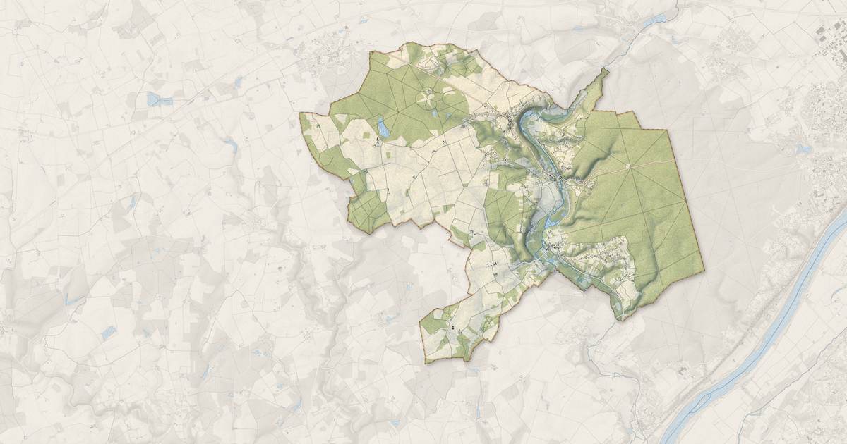 Portrait cartographique de Valencisse : relief, eau, forêts, bâti et voies, calculés à partir des données de l'IGN