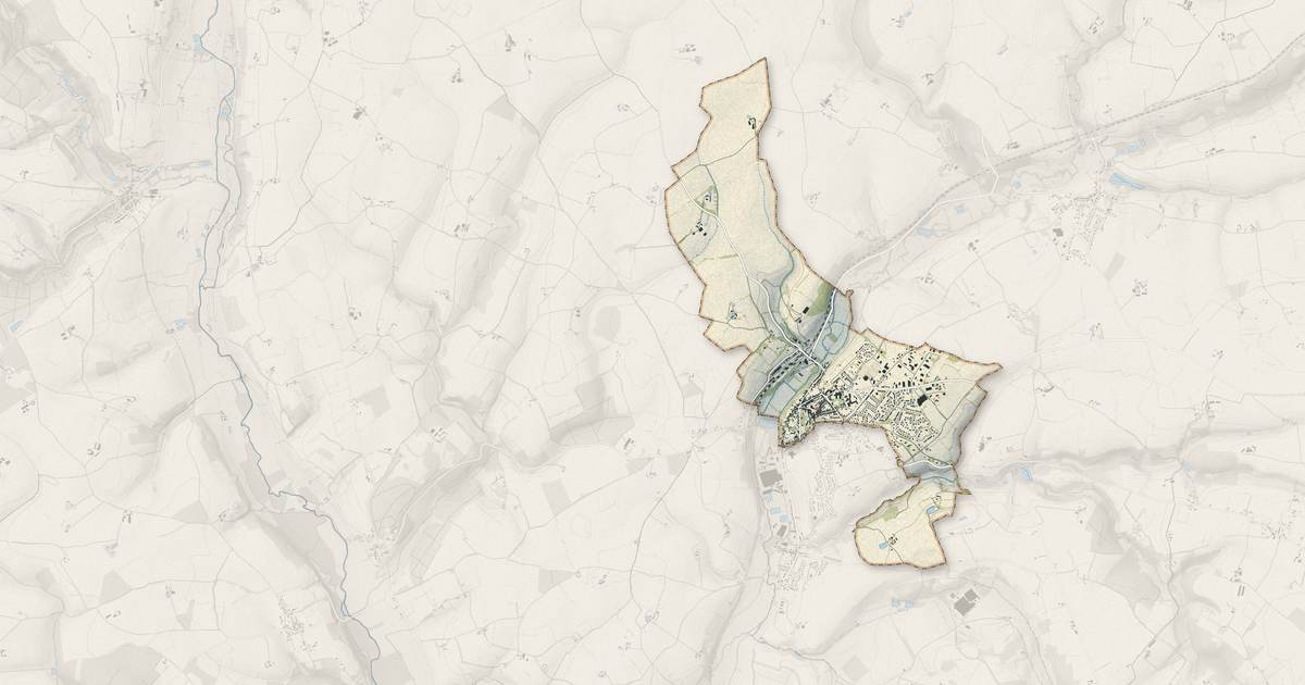 Portrait cartographique de Mondoubleau : relief, eau, forêts, bâti et voies, calculés à partir des données de l'IGN