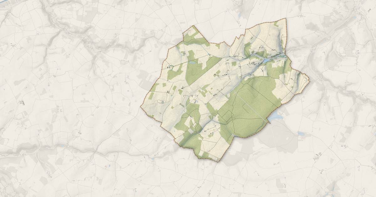 Portrait cartographique de Montrouveau : relief, eau, forêts, bâti et voies, calculés à partir des données de l'IGN