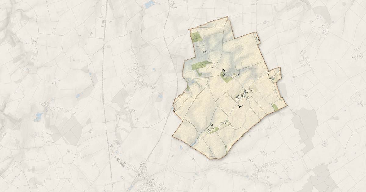 Portrait cartographique de Nourray : relief, eau, forêts, bâti et voies, calculés à partir des données de l'IGN