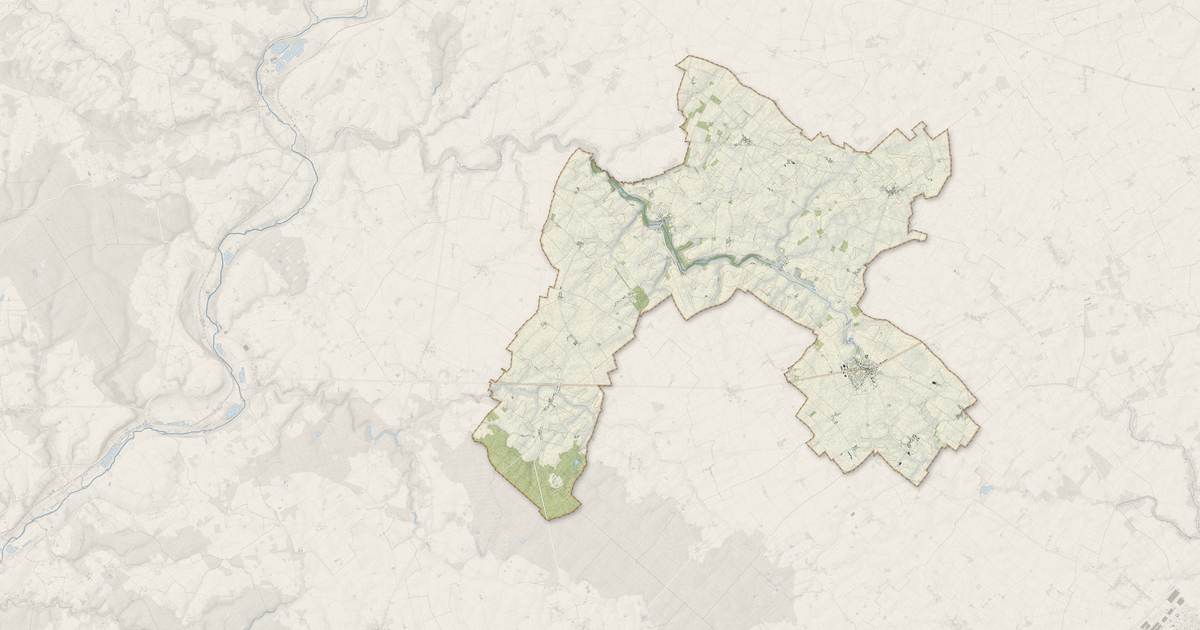 Portrait cartographique de Beauce la Romaine : relief, eau, forêts, bâti et voies, calculés à partir des données de l'IGN