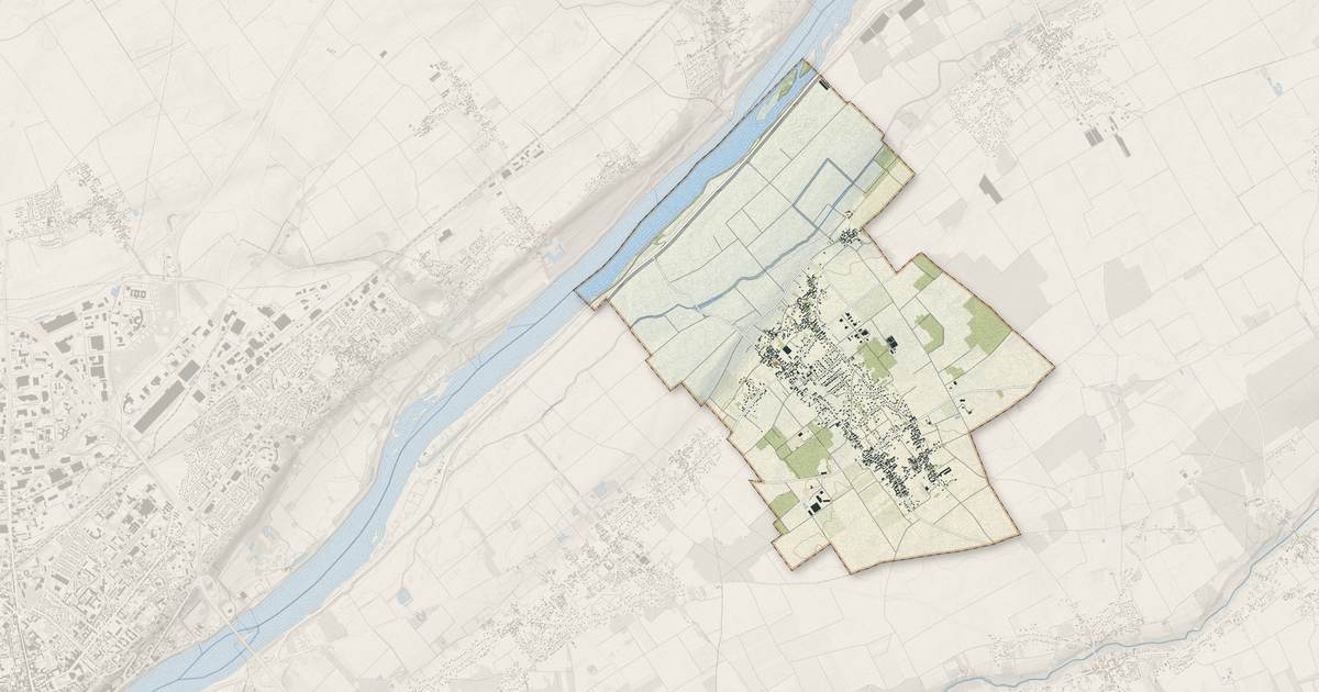 Portrait cartographique de Saint-Claude-de-Diray : relief, eau, forêts, bâti et voies, calculés à partir des données de l'IGN