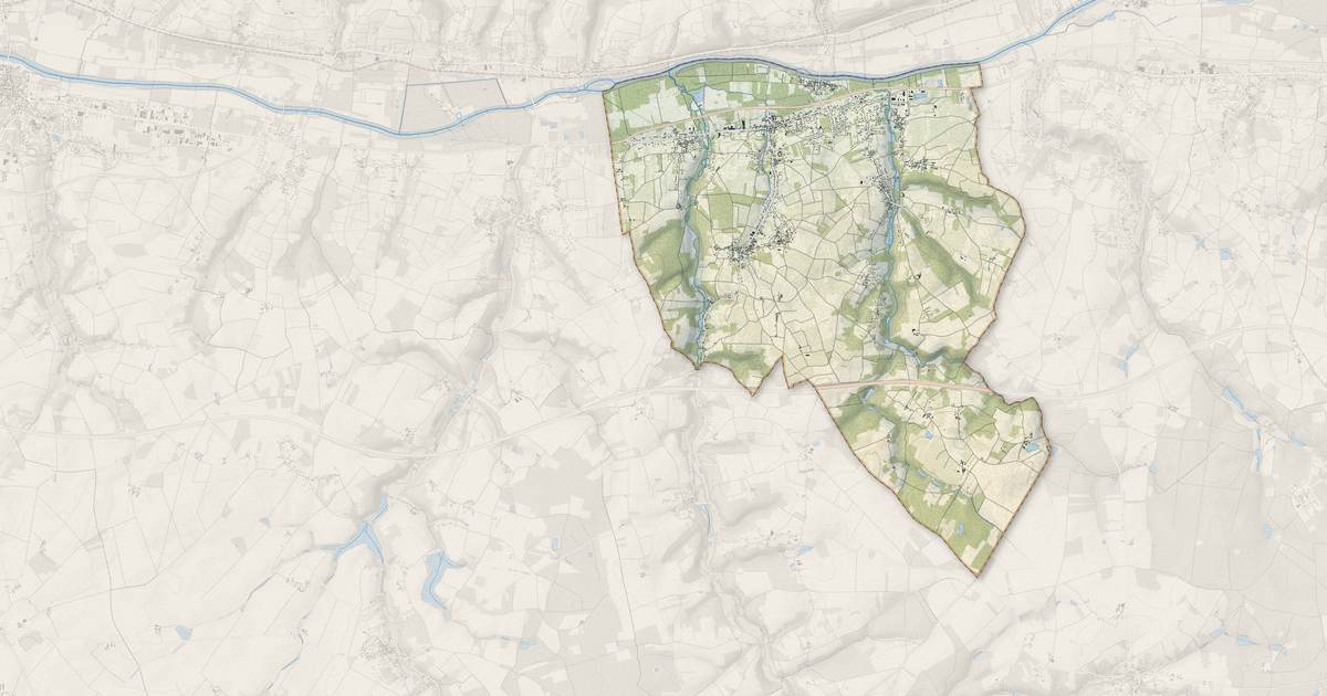 Portrait cartographique de Saint-Georges-sur-Cher : relief, eau, forêts, bâti et voies, calculés à partir des données de l'IGN