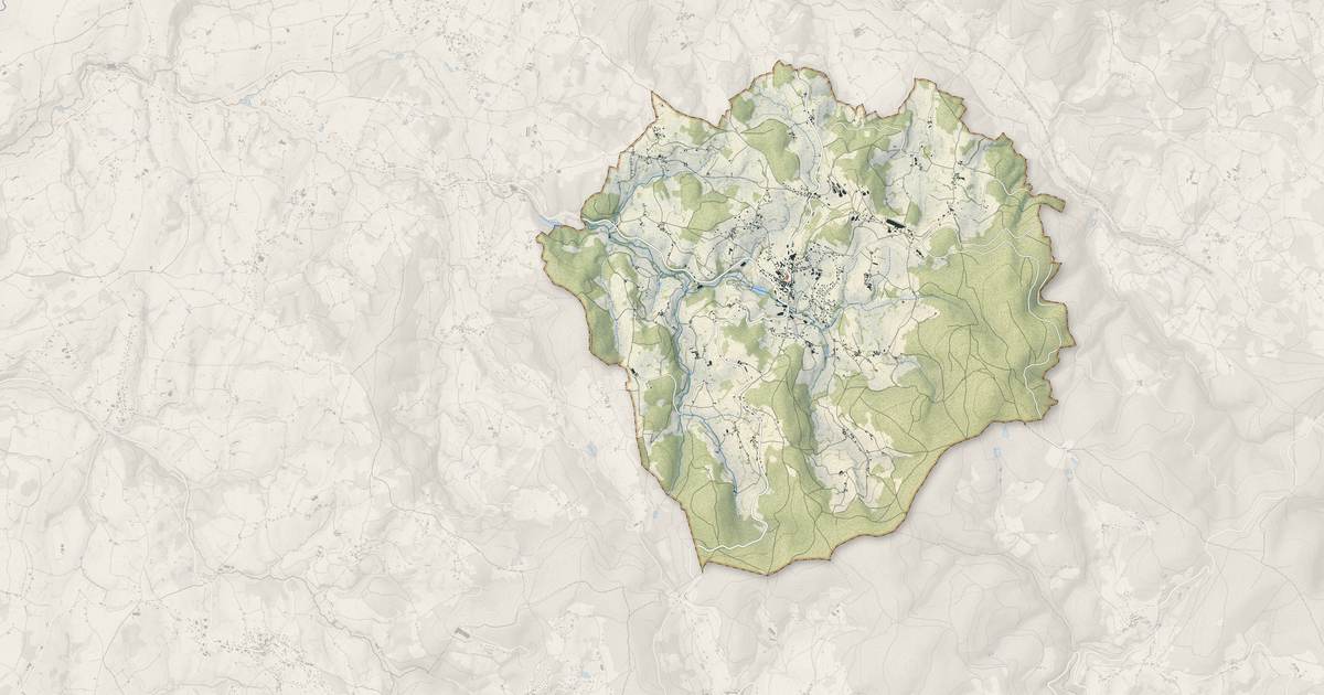 Portrait cartographique de Belmont-de-la-Loire : relief, eau, forêts, bâti et voies, calculés à partir des données de l'IGN