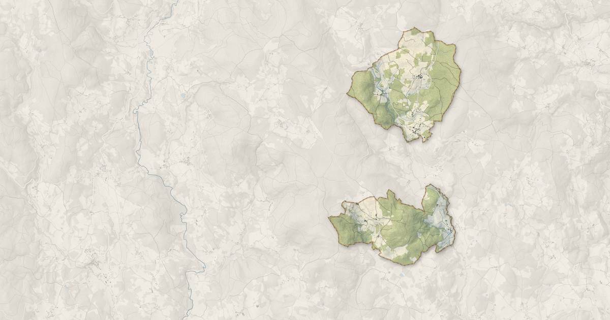 Portrait cartographique de La Chapelle-en-Lafaye : relief, eau, forêts, bâti et voies, calculés à partir des données de l'IGN