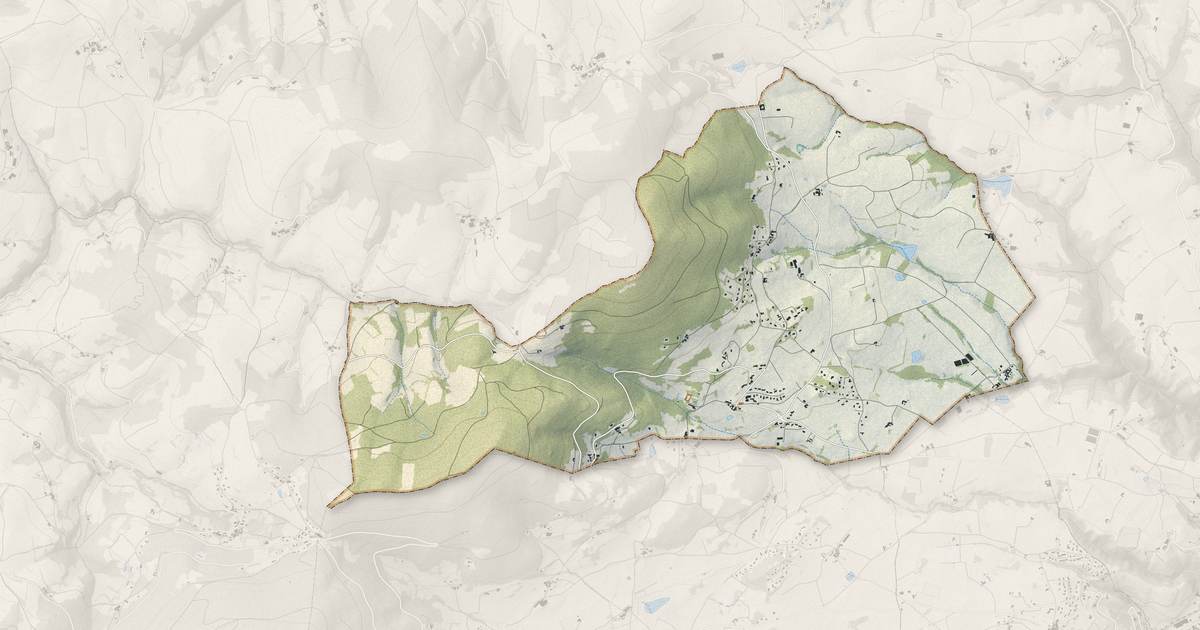 Portrait cartographique de La Chapelle-Villars : relief, eau, forêts, bâti et voies, calculés à partir des données de l'IGN