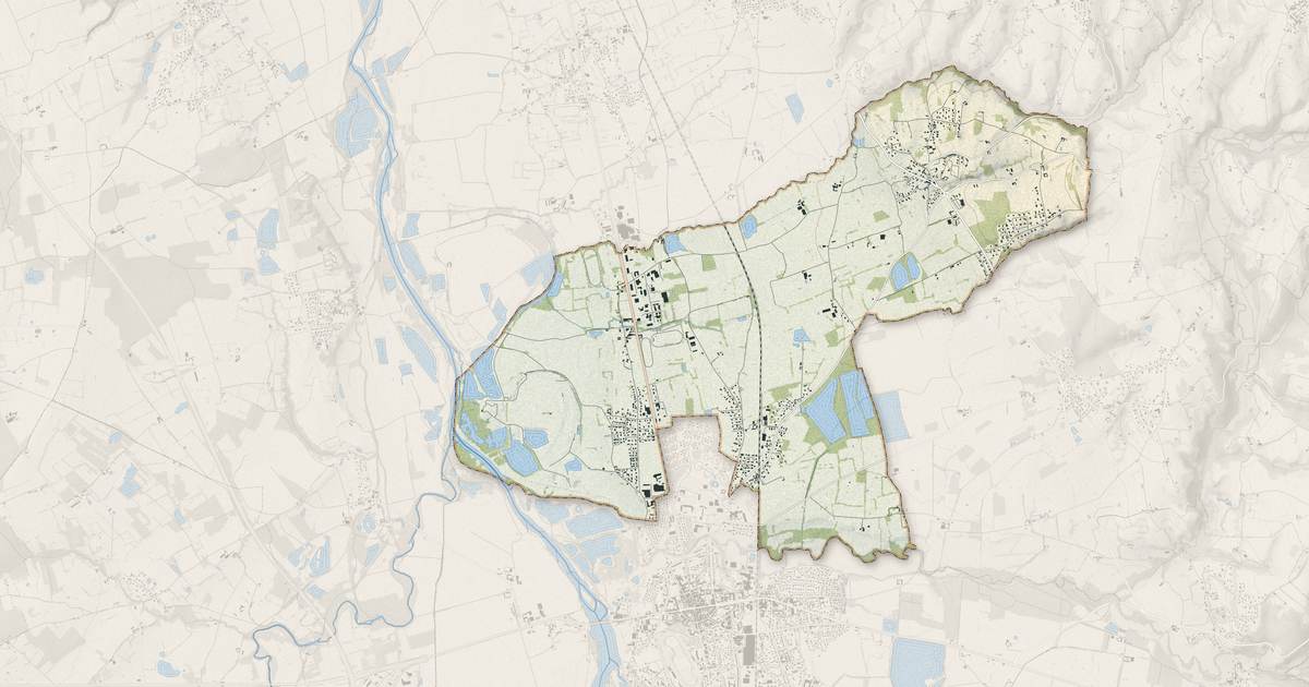 Portrait cartographique de Civens : relief, eau, forêts, bâti et voies, calculés à partir des données de l'IGN