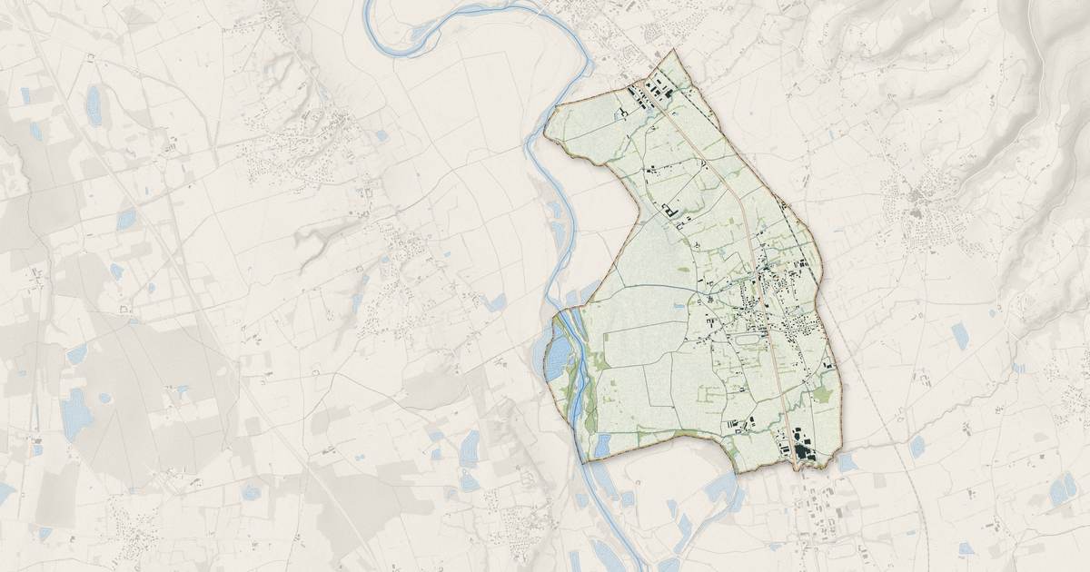 Portrait cartographique de Épercieux-Saint-Paul : relief, eau, forêts, bâti et voies, calculés à partir des données de l'IGN
