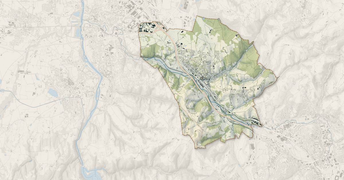 Portrait cartographique de La Fouillouse : relief, eau, forêts, bâti et voies, calculés à partir des données de l'IGN