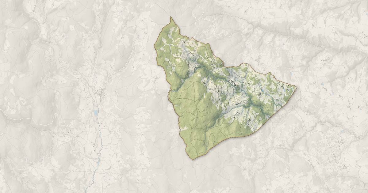 Portrait cartographique de Gumières : relief, eau, forêts, bâti et voies, calculés à partir des données de l'IGN