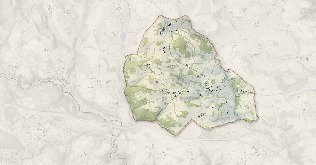Portrait cartographique de Luré : relief, eau, forêts, bâti et voies, calculés à partir des données de l'IGN