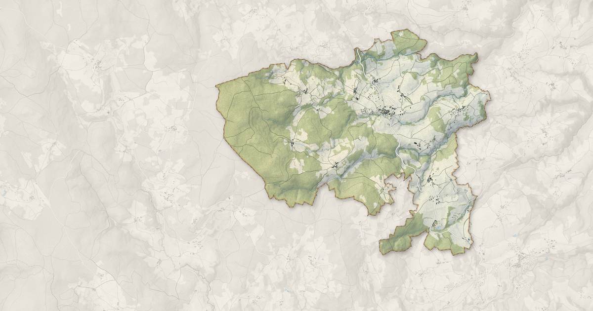 Portrait cartographique de Marols : relief, eau, forêts, bâti et voies, calculés à partir des données de l'IGN
