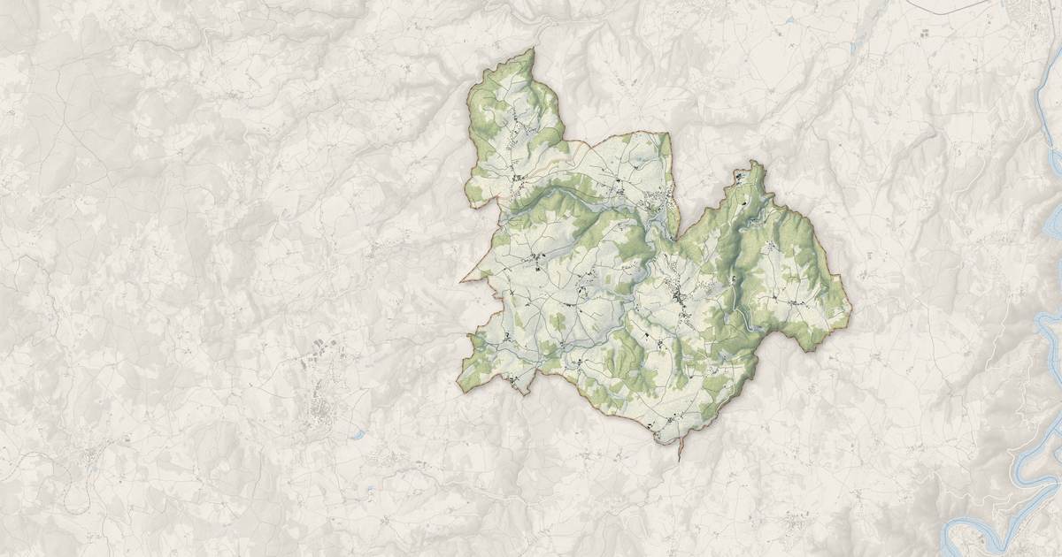 Portrait cartographique de Périgneux : relief, eau, forêts, bâti et voies, calculés à partir des données de l'IGN