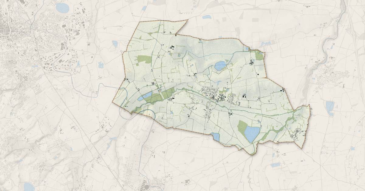 Portrait cartographique de Précieux : relief, eau, forêts, bâti et voies, calculés à partir des données de l'IGN