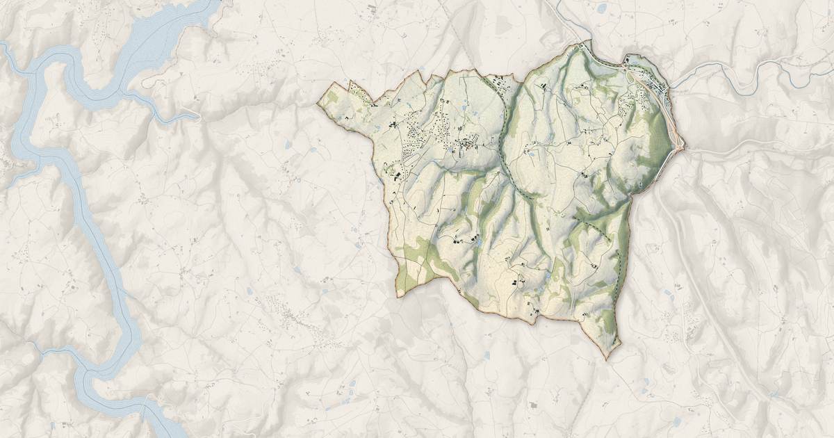 Portrait cartographique de Saint-Cyr-de-Favières : relief, eau, forêts, bâti et voies, calculés à partir des données de l'IGN