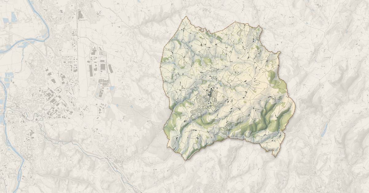 Portrait cartographique de Saint-Héand : relief, eau, forêts, bâti et voies, calculés à partir des données de l'IGN