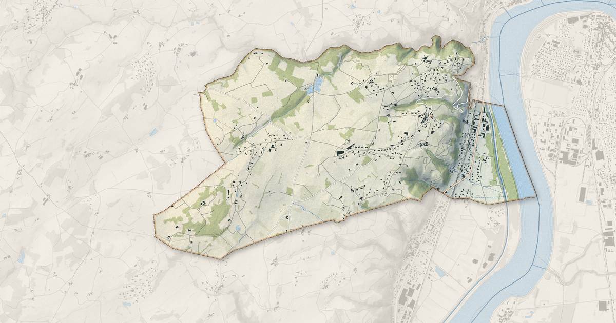Portrait cartographique de Saint-Michel-sur-Rhône : relief, eau, forêts, bâti et voies, calculés à partir des données de l'IGN