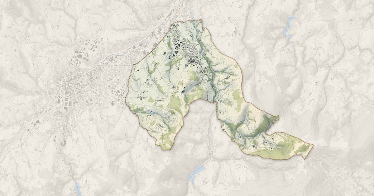 Portrait cartographique de Saint-Paul-en-Jarez : relief, eau, forêts, bâti et voies, calculés à partir des données de l'IGN