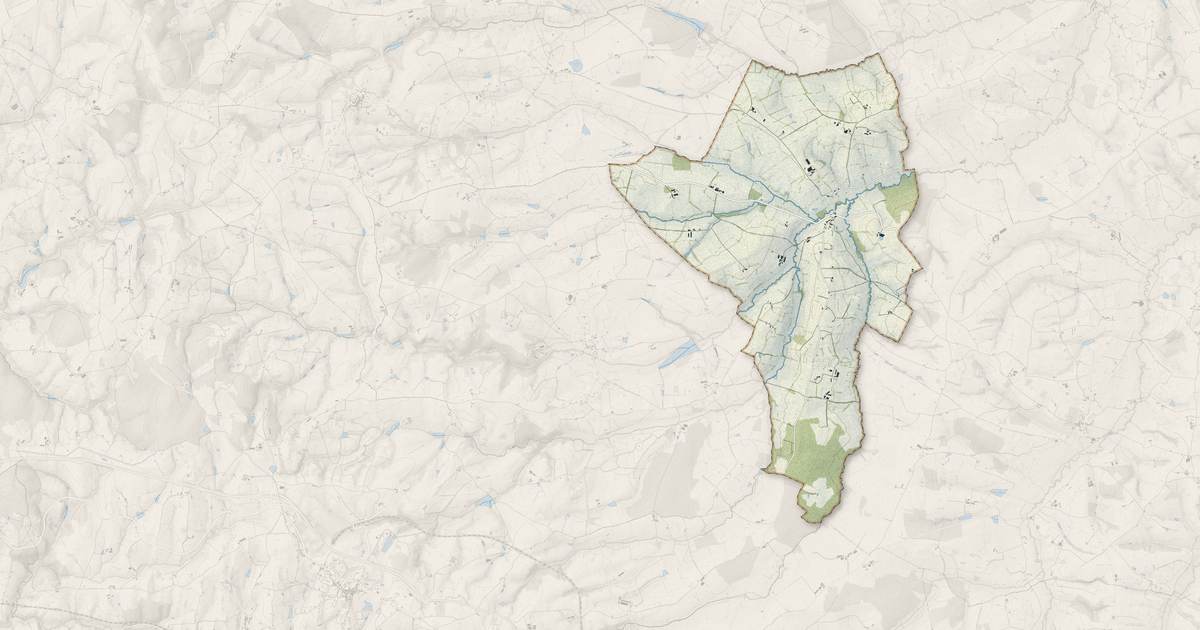 Portrait cartographique de Urbise : relief, eau, forêts, bâti et voies, calculés à partir des données de l'IGN