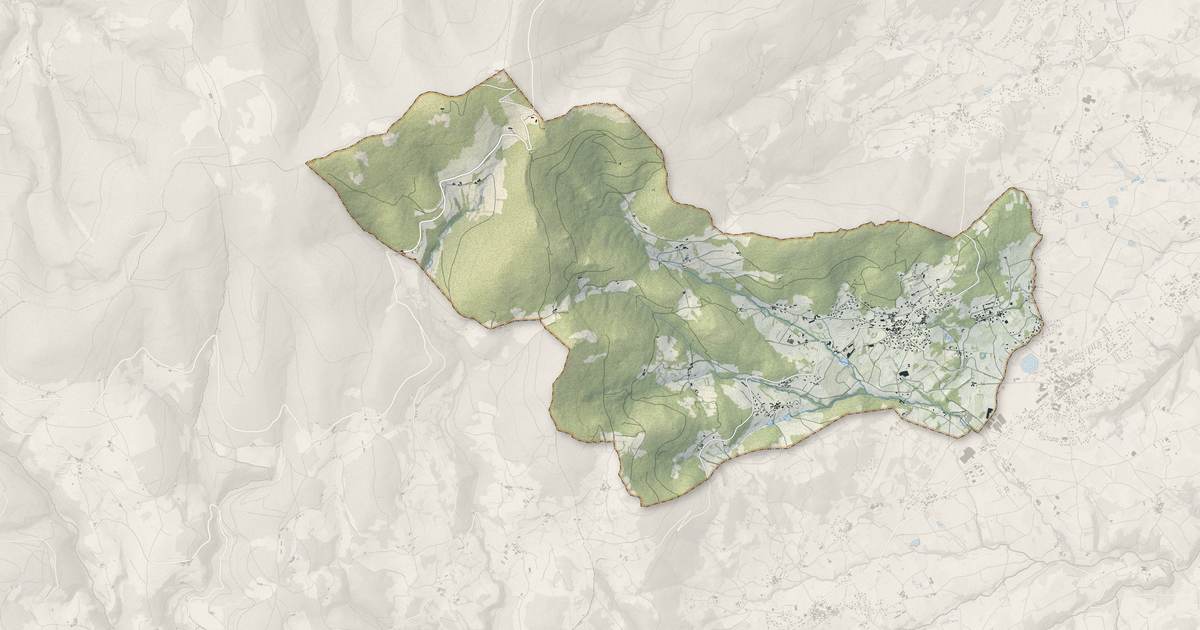 Portrait cartographique de Véranne : relief, eau, forêts, bâti et voies, calculés à partir des données de l'IGN