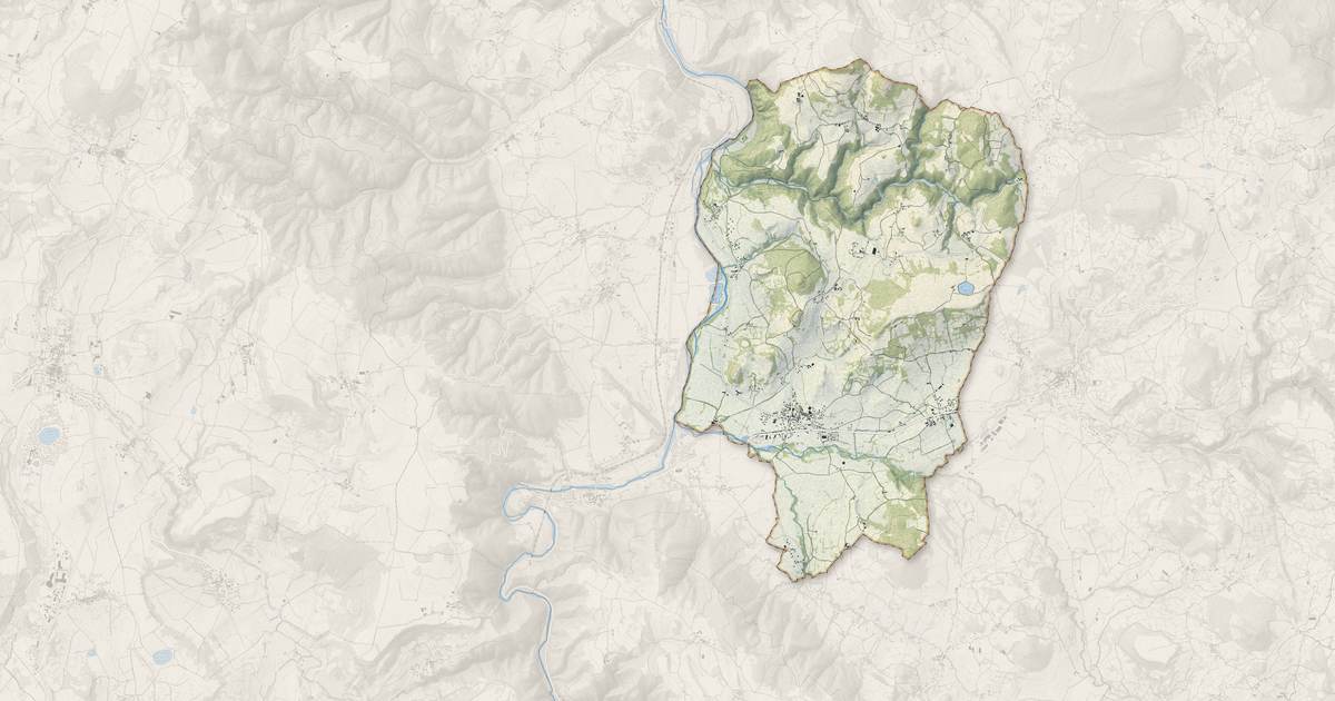 Portrait cartographique de Beaulieu : relief, eau, forêts, bâti et voies, calculés à partir des données de l'IGN