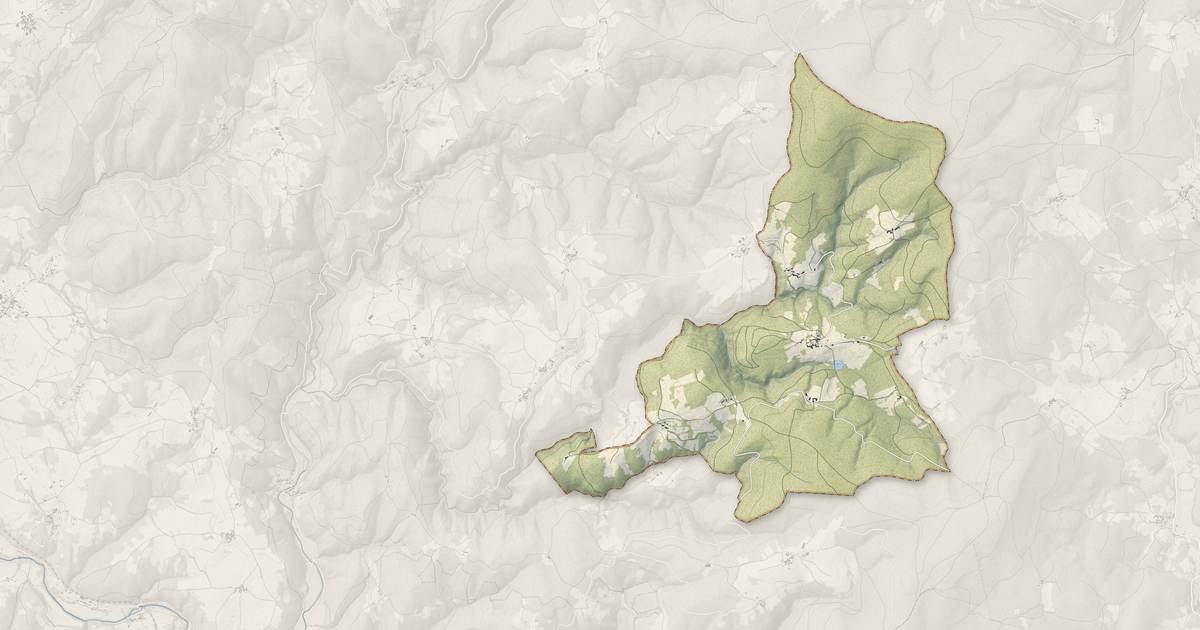 Portrait cartographique de Berbezit : relief, eau, forêts, bâti et voies, calculés à partir des données de l'IGN
